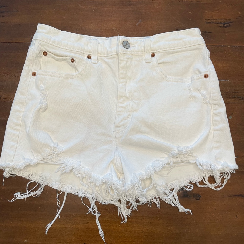 Abercrombie High Rise Mom Short